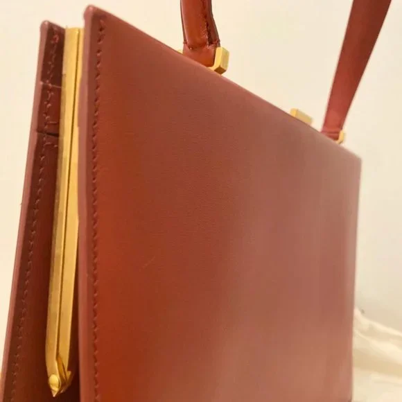 Céline Medium Clasp bag (new with tags) - Picture 8 of 15